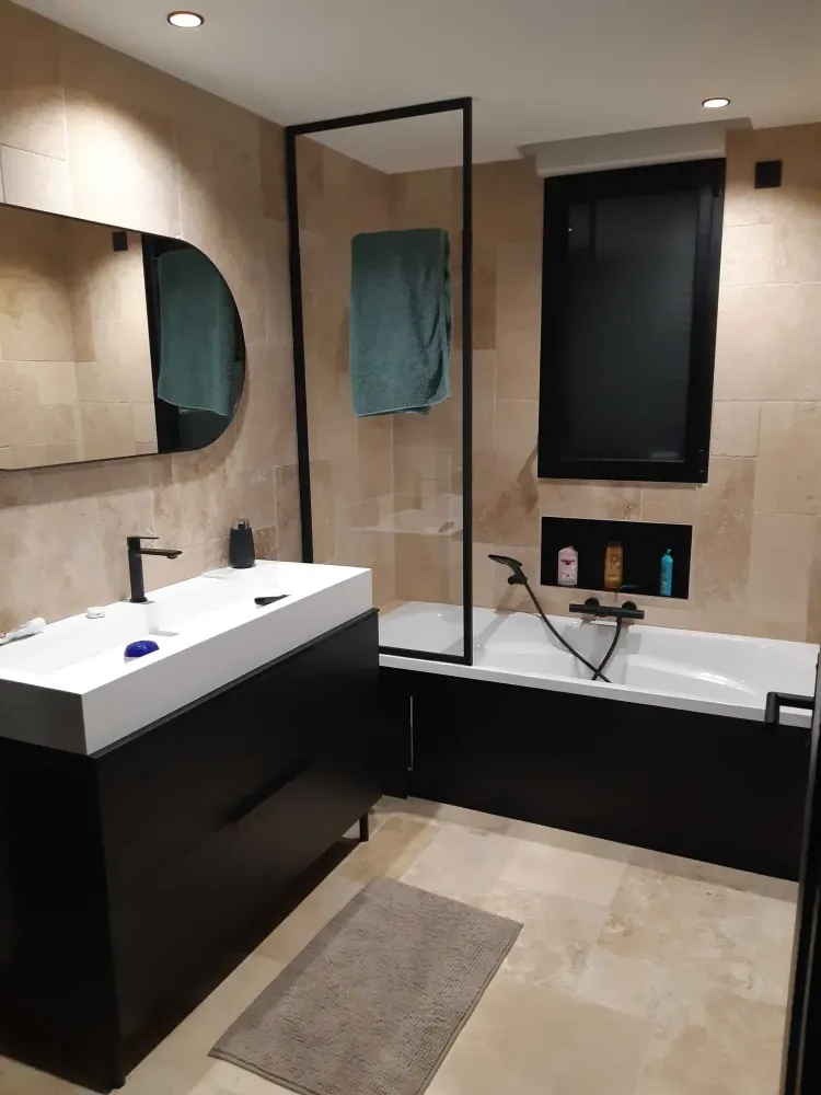 Rénovation d'une maison individuelle sur Mayenne - APRES (5)
